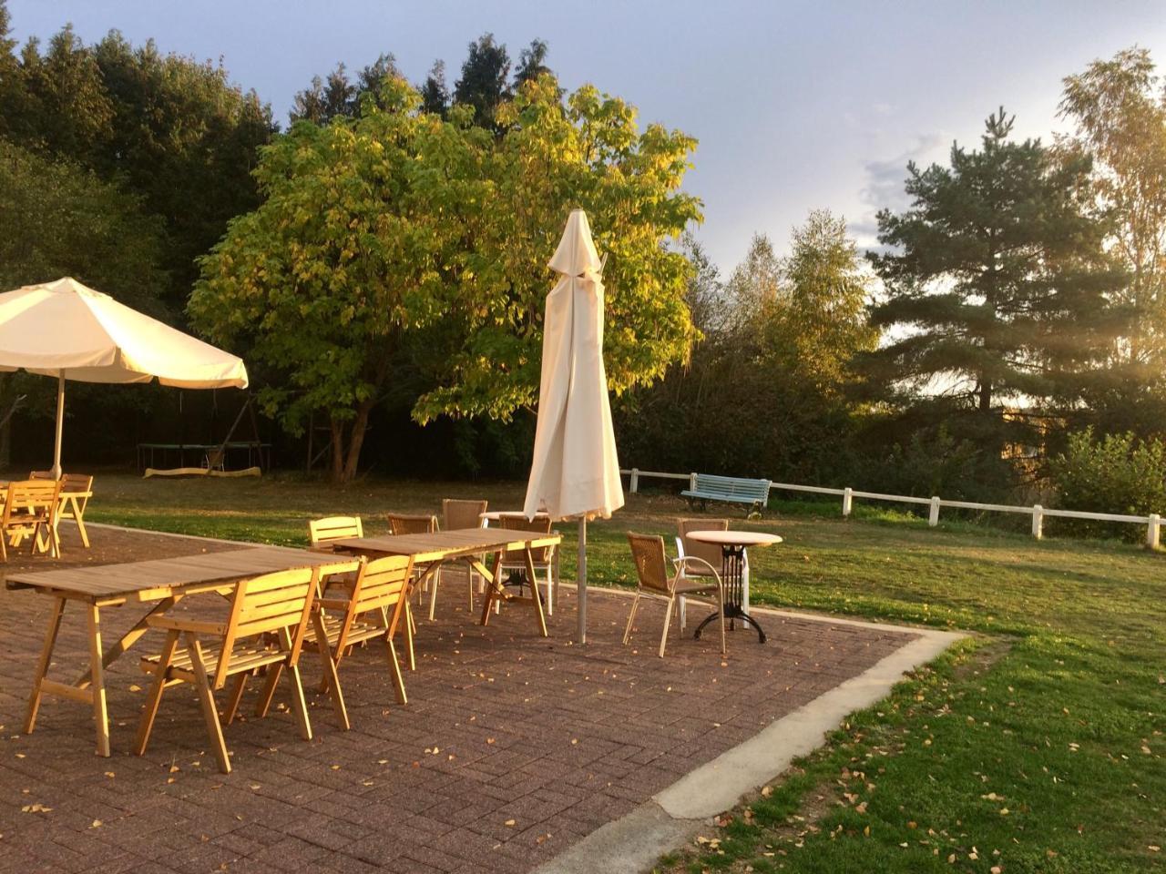 Hotel La Venerie Virton Dış mekan fotoğraf