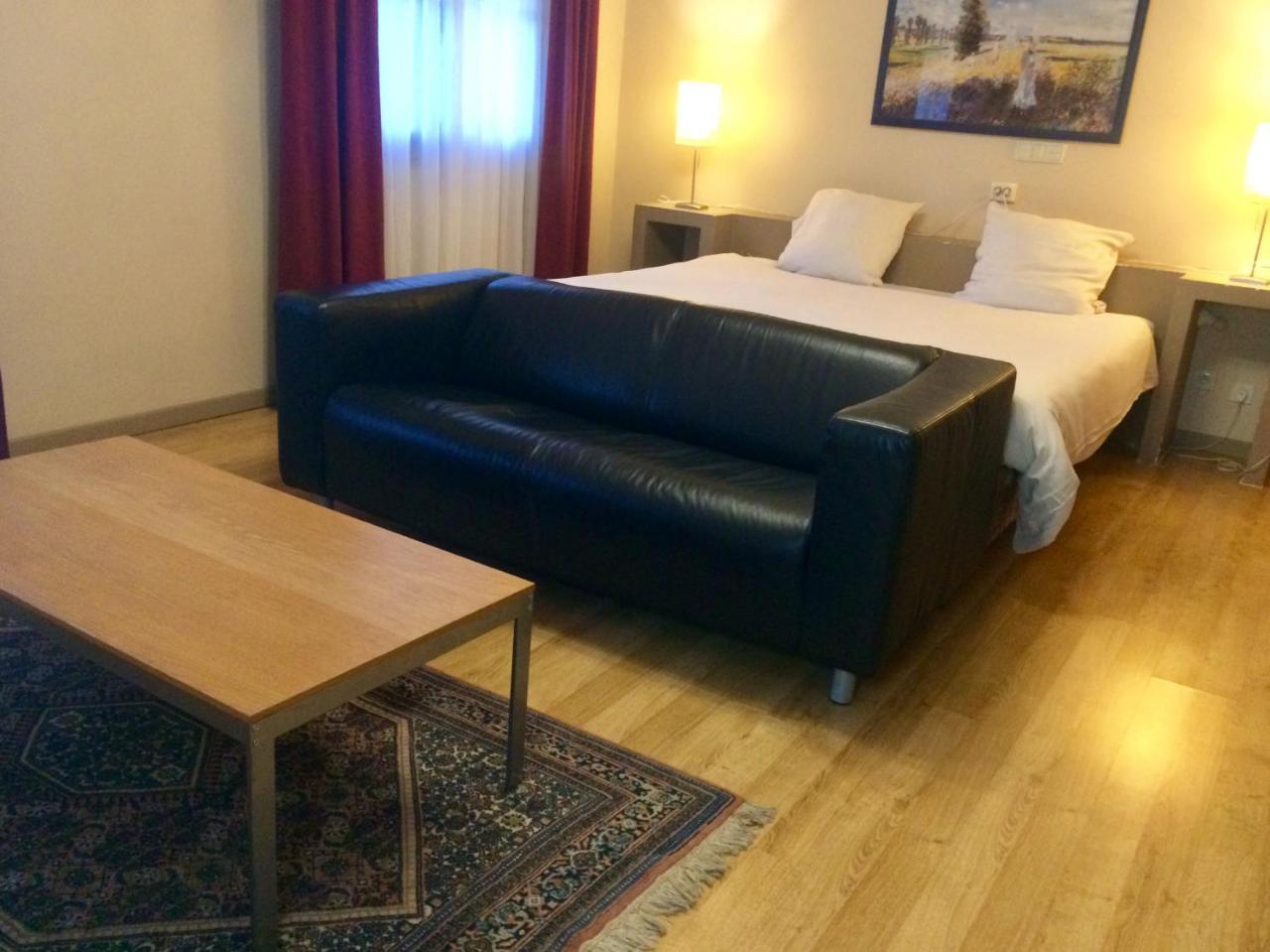 Hotel La Venerie Virton Dış mekan fotoğraf